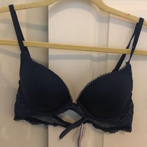 Victoria’s Secret Dream Angels Push-Up Bra